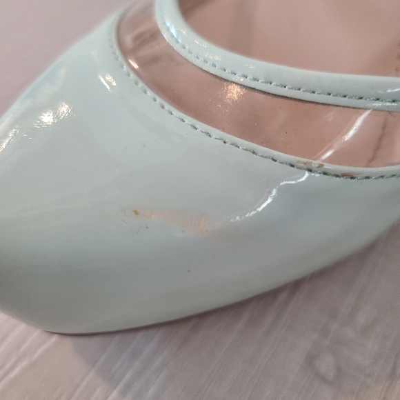 BCBG High Heel Pumps, *limited qtys made* - Picture 4 of 8